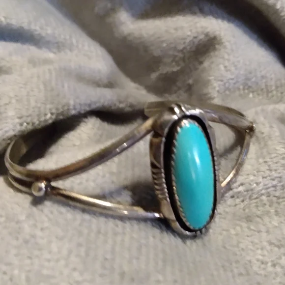L.Yazzie Sterling Silver & bright blue turquoise cuff bracelet